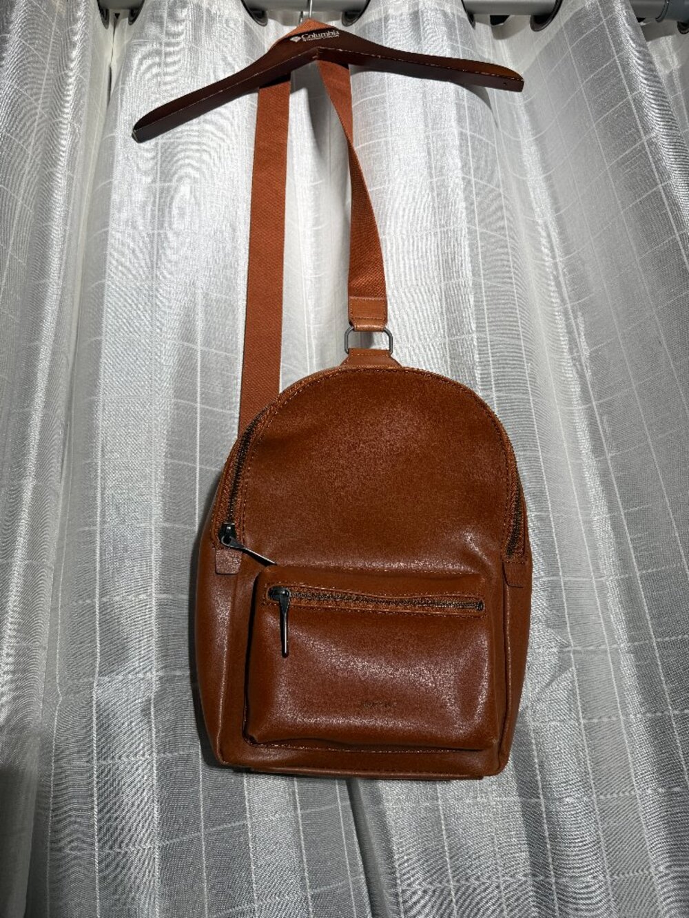 MATT & NAT BACKPACK SLING BAG VOAS BROWN